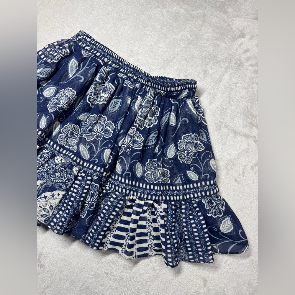 Misa Los Angeles Marion Navy Blue White Floral Paisley Ruffle Mini Skirt Small - Picture 10 of 12